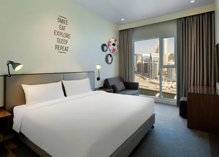 Rove Dubai Marina